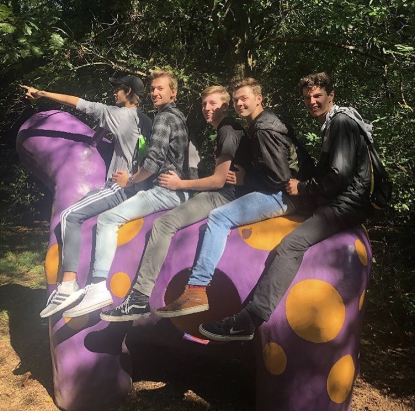 HuntleyHS's tweet image. Senior Moments for the Class of 2020! @Dist158 @RaiderNationHHS