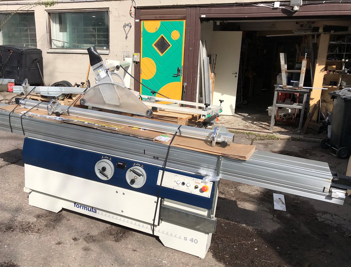 Just arrived! #hackerspace #woodworking