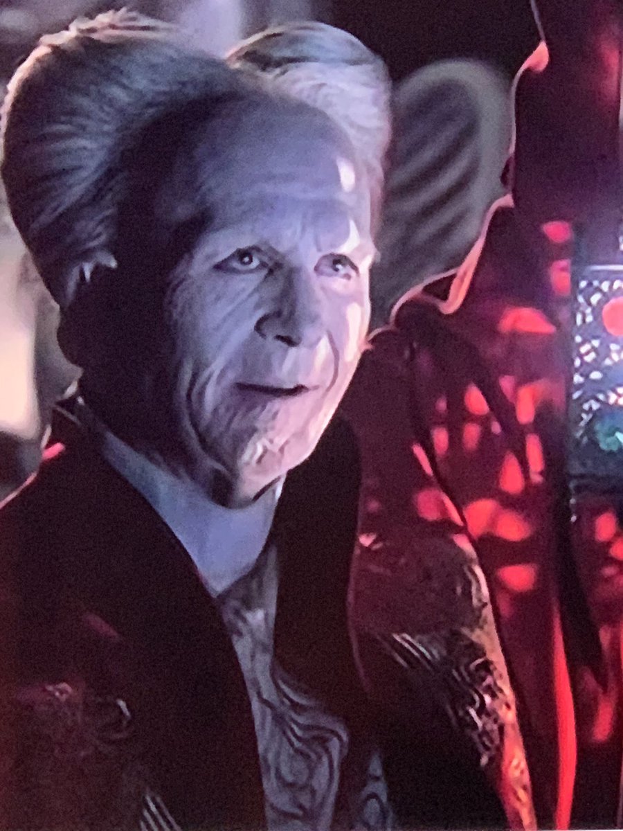Ryan_Sheppard's tweet photo. I have watched so many versions of Dracula this week but Francis Ford Coppola’s version is IMPECCABLY amazing and terrifying at the same time. #doyoubelieveindestiny https://t.co/fnnuiOELL1