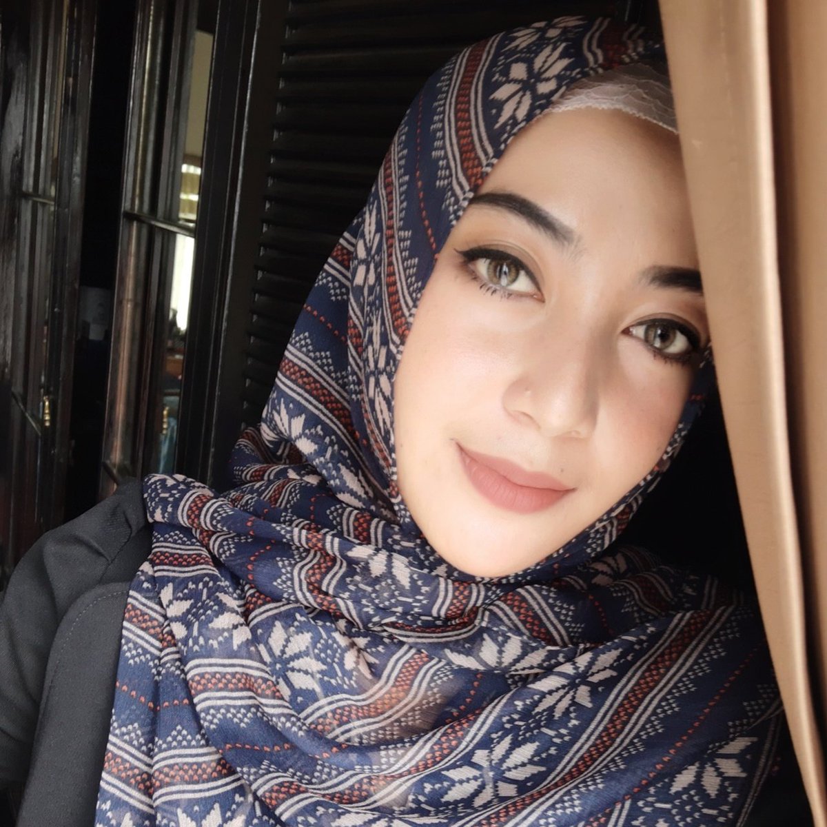 chintyaneisya's tweet photo. #FotoProfilBaru https://t.co/NLlthnEplQ