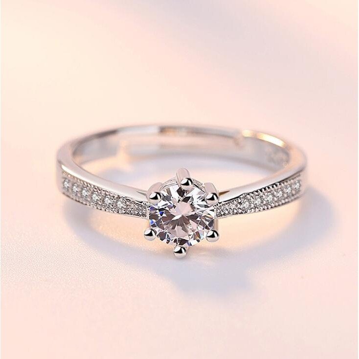 leqayra's tweet photo. Imagineee receiving this from someone 😍

Rt this tweet to drop hint, mana tahu ada someone nak hadiahkan ke 🤭
https://t.co/BBzr1JT6ob https://t.co/k0EANWpqfc