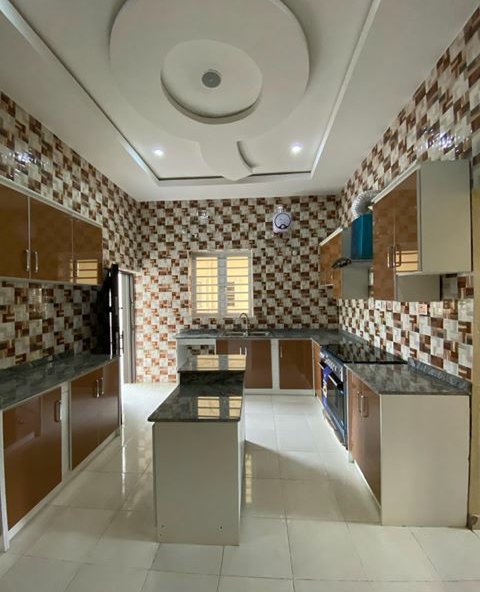 StaunchRealtor's tweet photo. New 4 Bedroom Detached Duplex for Sale.

Location: Ajah, Lagos🇳🇬

Price: 58M

Features:
- All Rooms Ensuite
- Fully Fitted Kitchen
- 1 BQ
- CCTV Camera
- Water Heaters
- Pop Ceiling
- Jacuzzi

For Enquiries, Contact ☎ 07046891254 https://t.co/IaJFdovHHt