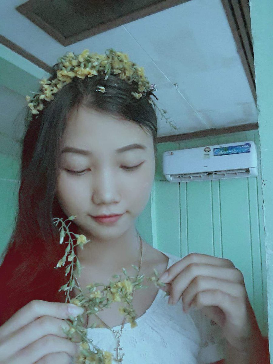 thirishwezin's tweet photo. ပိတောက်နှင့်ကျွန်မ💛
https://t.co/sFnPWyvnvk https://t.co/Ieks9OEqRn