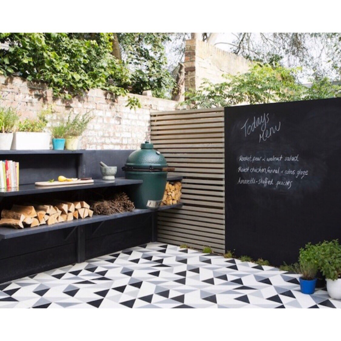 Easilivinguk's tweet photo. I N S P O โข
@livingetcuk giving us all kinds of feels when #lockdown is over and we can have one epic bbq party in the sun
#design #contemporary #homeimprovements #outsidekitchen #customdesign #wellness #professional #student #lettings #landlords #realestate
#easilvinguk https://t.co/rwkwVNpLGm