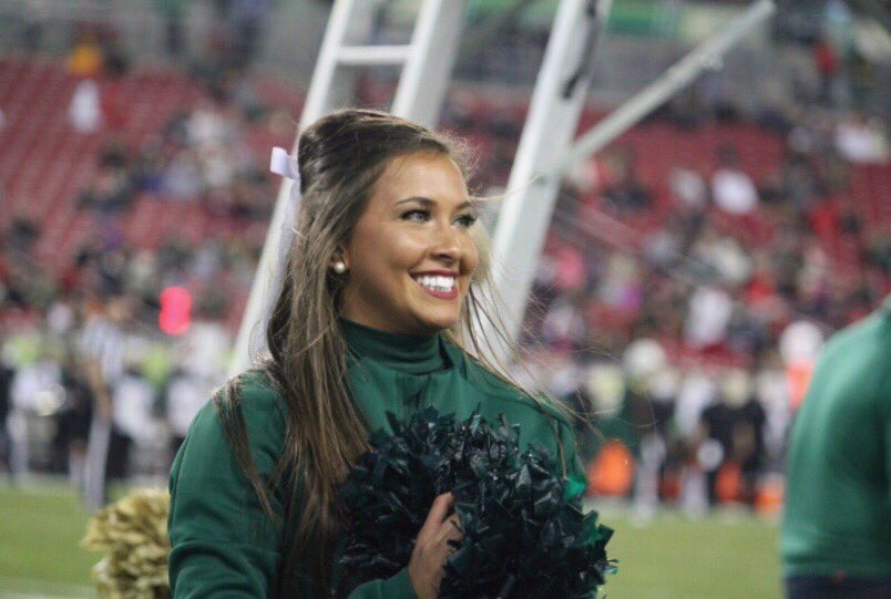We would like to wish a very Happy Birthday to first year cheerleader, Catie Jo! We hope you have a great day! 🎉🎂 #USFAG #GoBulls #HornsUp #USFCheer