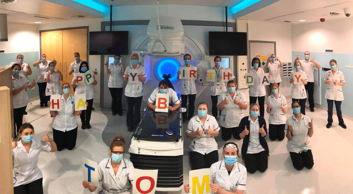 The radiotherapy department at Leeds would like to wish Captain Tom an amazing 💯 birthday🎂. Some of our team stayed back after we had finished work to take our social distancing photo to say ‘Happy Birthday’ 🎉🎉🎂💯