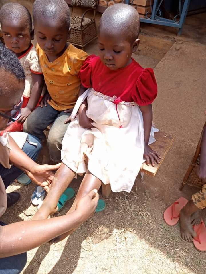 Caritas_Bamenda's tweet photo. Caritas with @WFP via its nutrition activities has been carrying out BSFP (Blanket Supplementary Feeding Program), assisting Pregnant Women, Children (6-23months), Lactating Mothers with Food supplements; carrying out Nutrition screening and referrals... 

https://t.co/hkf0jX5M10 https://t.co/egAxo22975