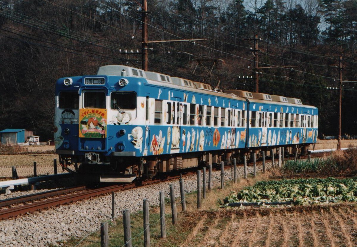 富士急行はこの5000形の撮影が目的でした。ゲゲゲの鬼太郎カラーになっ