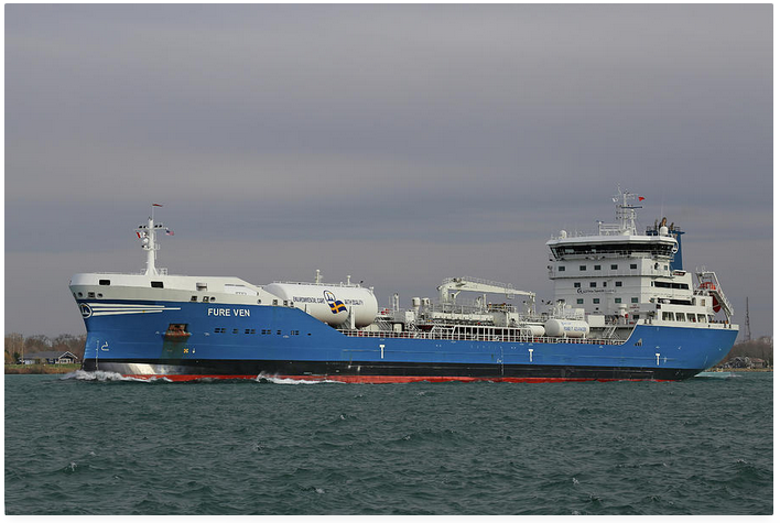 marybedy's tweet photo. Fure Ven
https://t.co/mmTkED1MKA #fureven #freighter #bigship #greatlakesshipping #saintclairriver https://t.co/ed9lDuiVpt