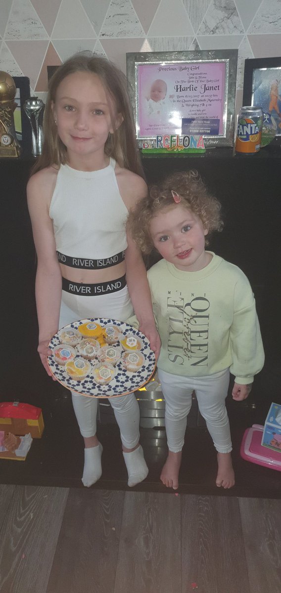 finolamackay's tweet photo. @Elmvaleprimary summer p4 made some delicious frozen cakes 🍰 she hopes to see you all soon 🌈 https://t.co/3zJh8J2pJq