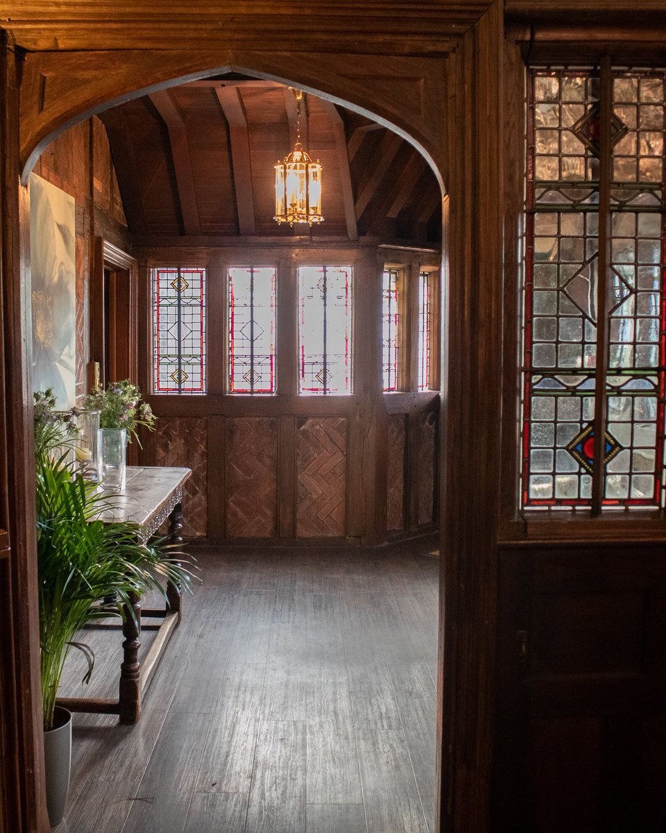 ✨NHS &amp; Care Staff Giveaway Time ✨ Nominate your NHS hero for the chance to win an overnight stay at the enchanting Langshott Manor. 

Click here to enter facebook.com/14371911365412…