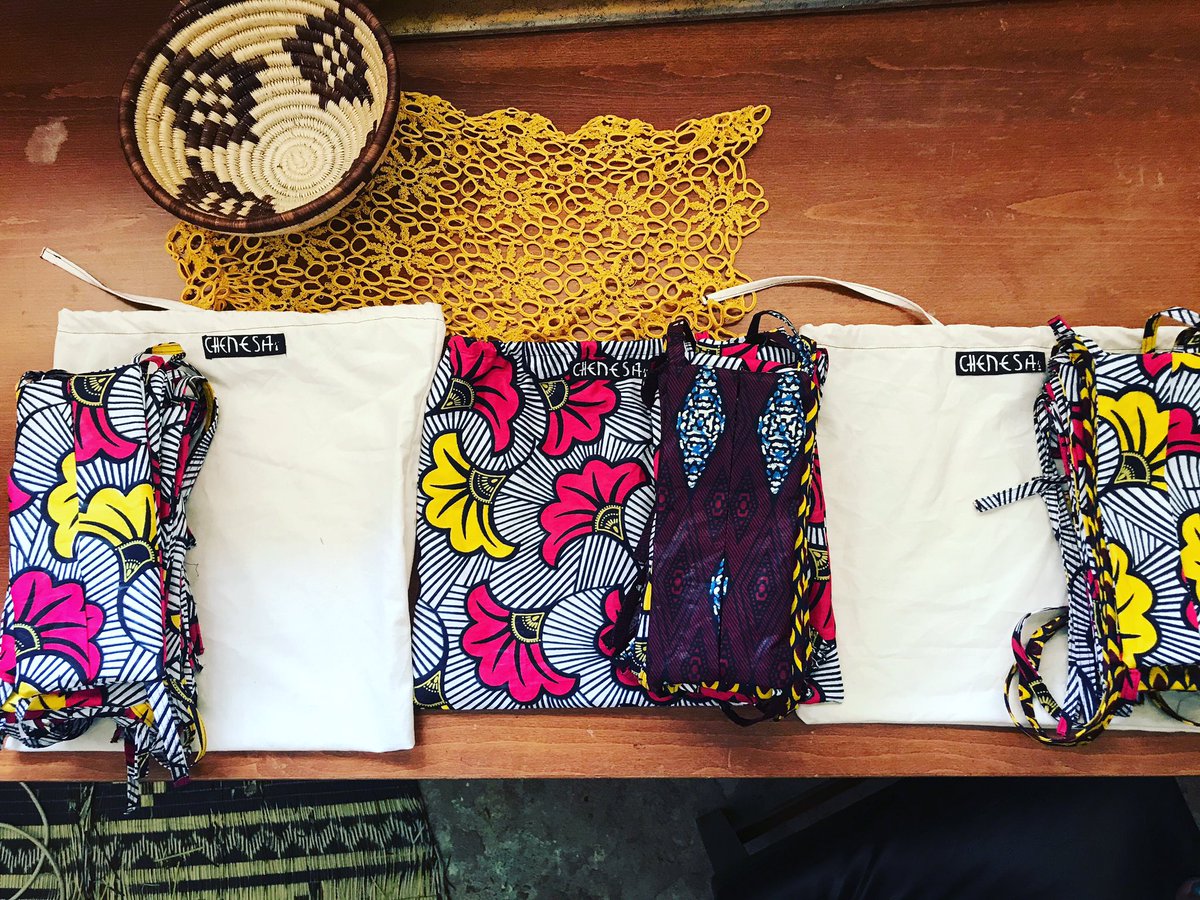 ChenesaiStudio's tweet photo. Yes yes we are here for this!! Family packs for non-surgical masks!!! Love you, love him,
Love them!

Get your Family pack masks order in - believe it this is the new normal❤️

#nonsurgicalmask #masks4all #masks4allZimbabweans #masksfamilypacks #stoptransmission #covid19 https://t.co/Z7vdJjT6xH