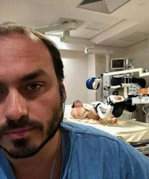 Gustavramski_'s tweet image. "vou me sentir violentado se tiver que mostrar o exame". 👇🤔