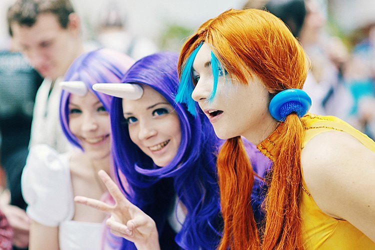 schoukou_irl's tweet photo. Один момент, 4 разных фотографии :3
2012, @vrnfest @usagi_rnd https://t.co/9SQpJOWJW2