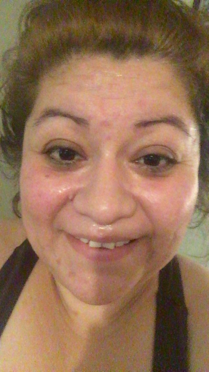 Late start to my morning but workout is done! <a href="/VShred_/">V Shred</a> I believe I can feel pain in places I didn’t even know I could! #icaniwilliam
