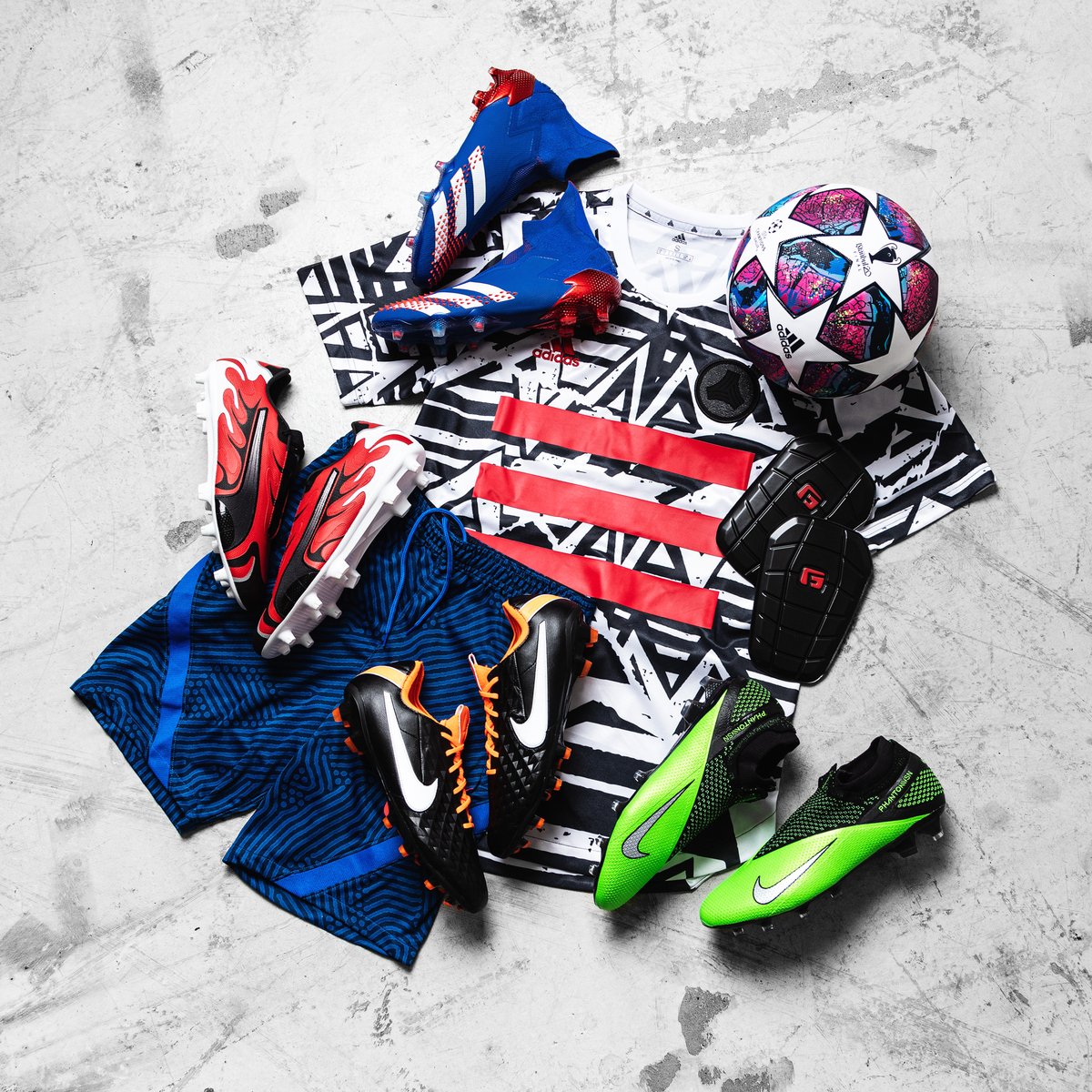 unisportlife's tweet photo. made for the modern player to control the midfield 🗜️⚙️
Construct the perfect midfielder at Unisport: https://t.co/K8I5mHgILK
--
#nikefootball #phantomvsn #futuredna #tiempo #pumafootball #future #adidasfootball #tormentor #predator #gform #ucl #championsleague #unisportlife https://t.co/vfAbvpjrbZ
