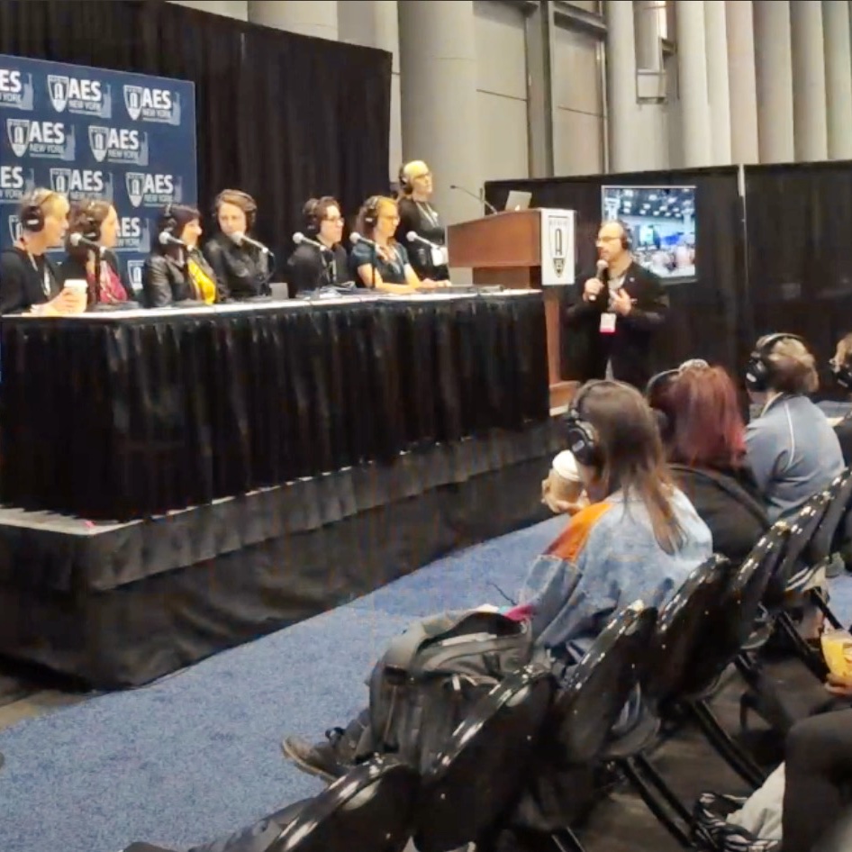 AES Video - What it Takes to Have a Successful Career in Audio, Presented by <a href="/SoundGirlsOrg/">SoundGirls.Org</a> - from the AES New York 2019 Convention

youtube.com/watch?v=LUW_JG…

Join Us!

#AESorg #proaudio #audioengineer #AES19 #AESNY