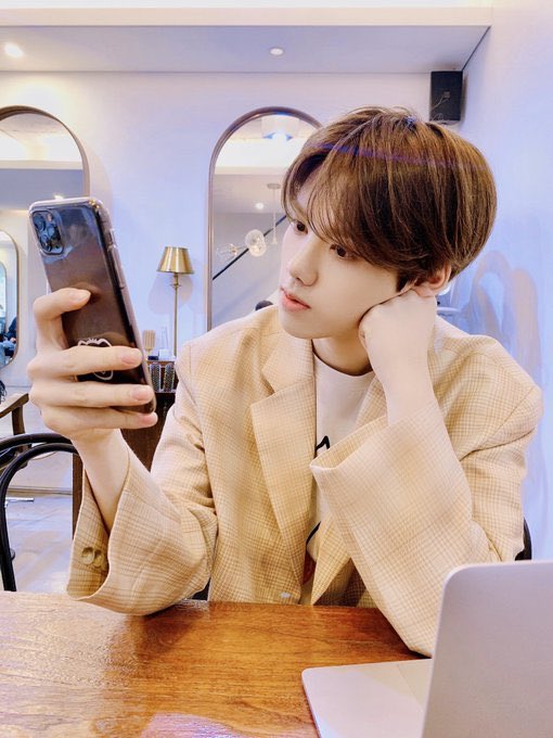 What_A_Mini's tweet photo. 오늘도 lovely,,, boy,,, https://t.co/h0CacUQuoL