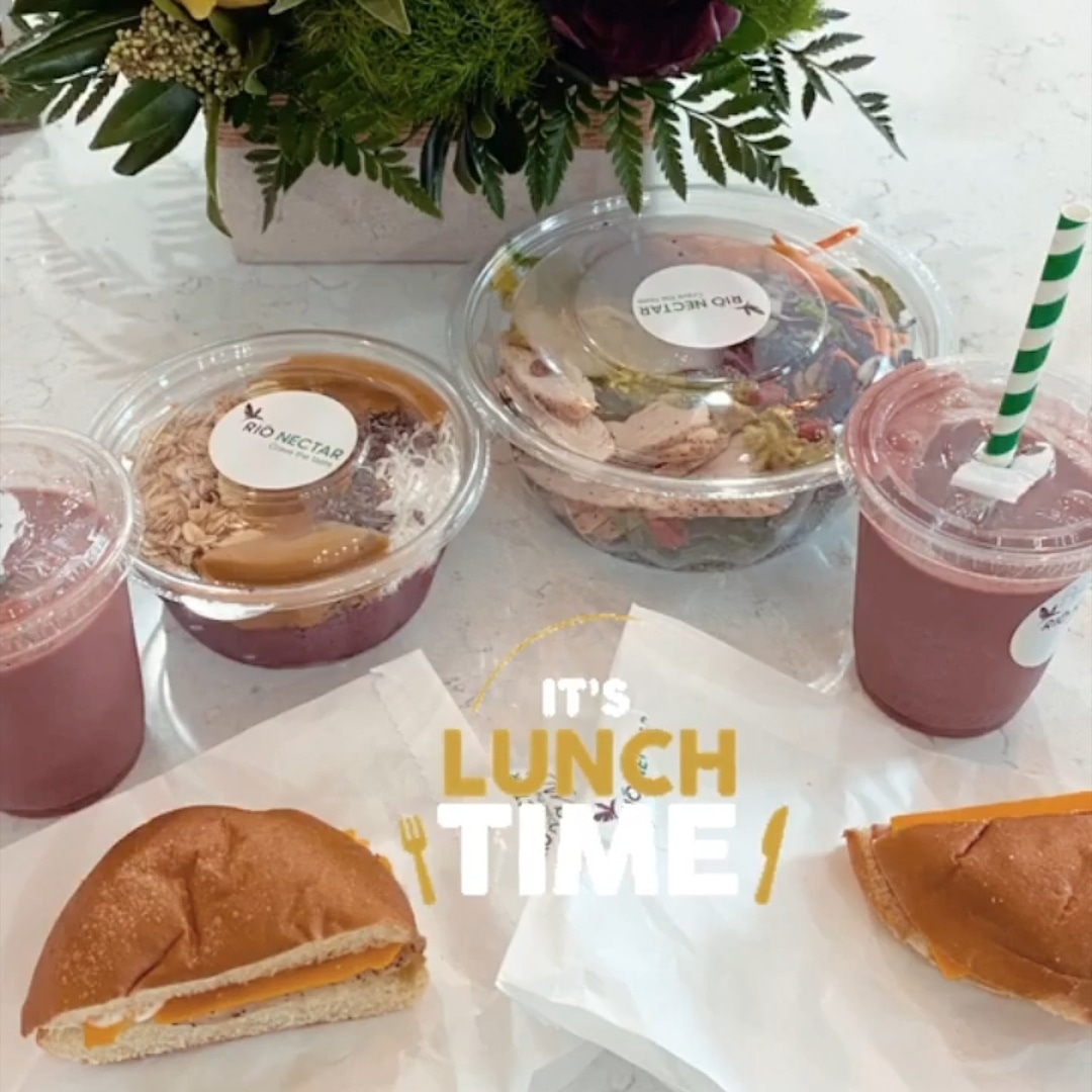 rionectar's tweet photo. That's a delicious looking lunch.

If it's our fresh hand crafted salads, our chef inspired sandwiches or anything from our Acai menu it's both delicious and nutrient dense.🤤 Keep sending your pictures, we love hearing from you.

Photo Credit: Aline. https://t.co/bthRnyovmz