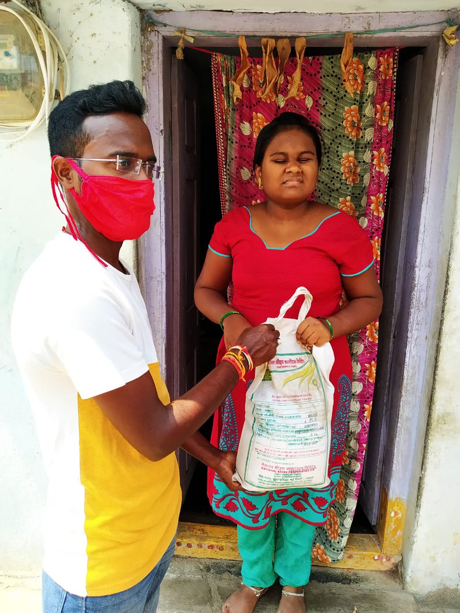 TSNSUI's tweet photo. Mahabubabad  @nsui warriors  distributed  Rice Vegetables and Groceries to the people

 #LadengeAurJeetenge https://t.co/lDNuq3QSE7