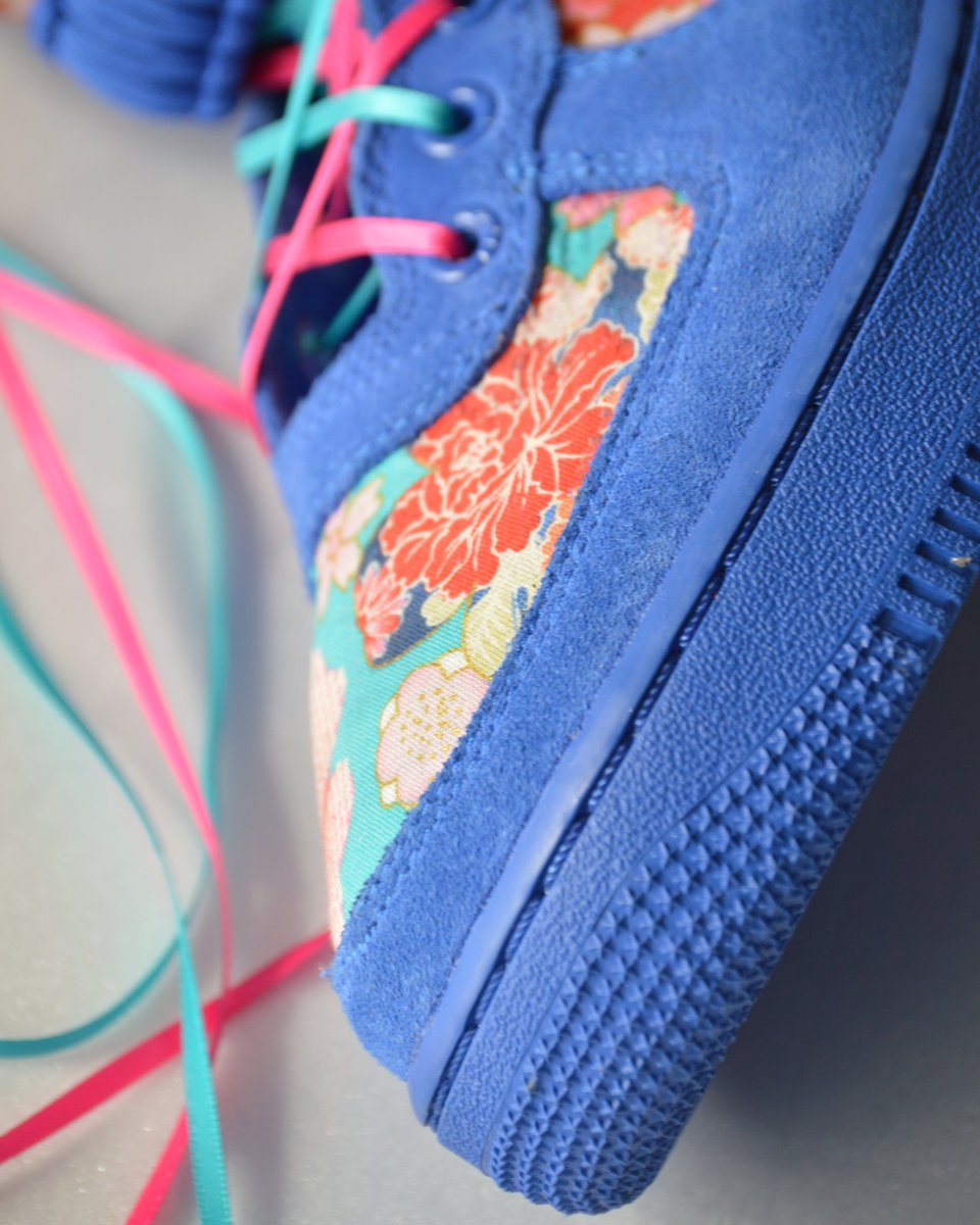 Custom en souvenir d'un #voyage au Japon il y a 3 ans.. ✈️🌸
.
#custom #kyoto #japan #travel #détail