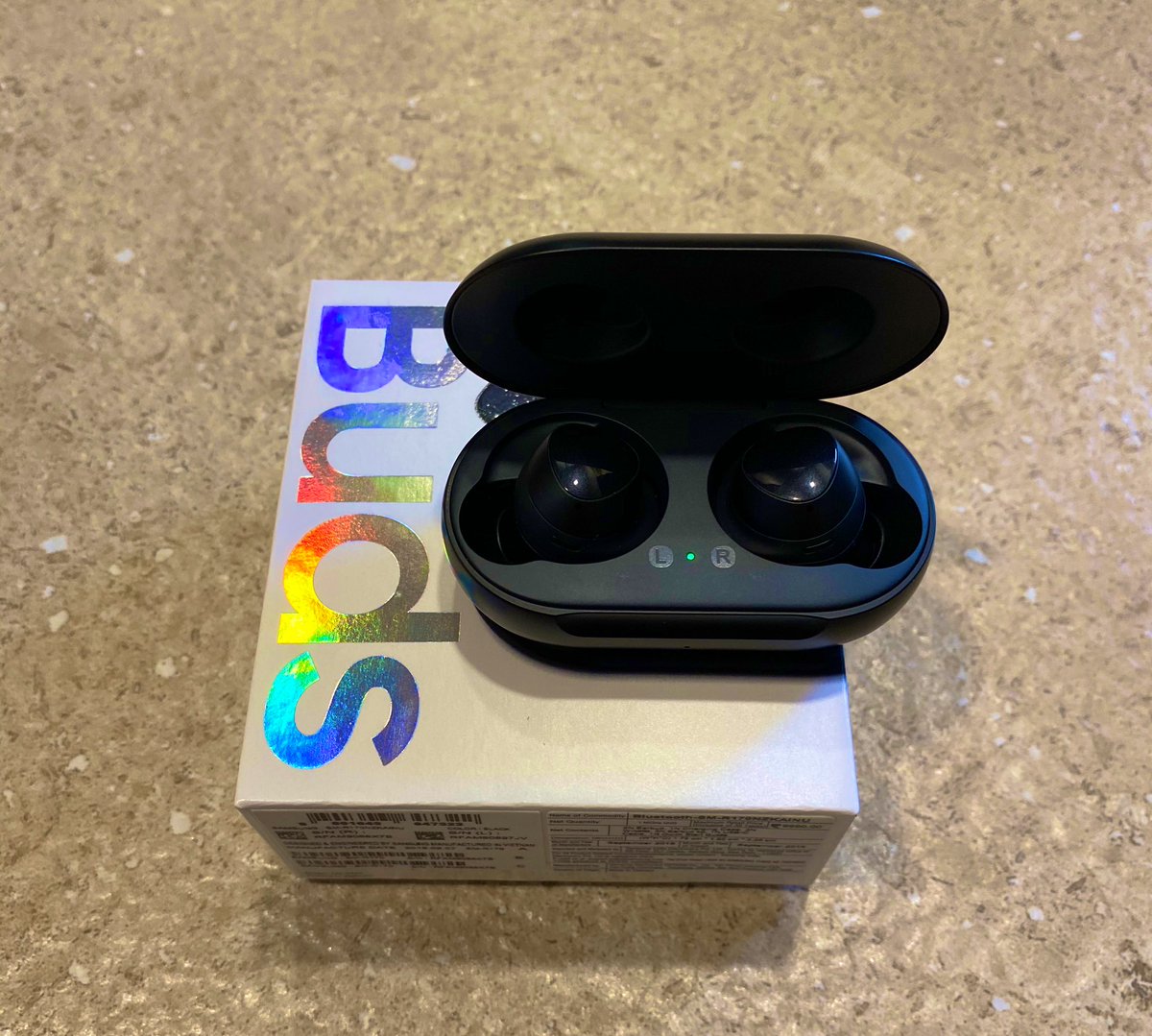 bunchoftechno's tweet photo. New Video is up !
Samsung Buds - https://t.co/RGSlT6nQW8
#Samsungbuds #technologyinnovation #technologyvideo #techfacts #techy #technews #tecnology #tech #youtube #ios #tech #technology #india #video #ipados #techvideos #techreview #review #budsplus #Samsung #earbuds #wireless https://t.co/IzFLpvh7LP