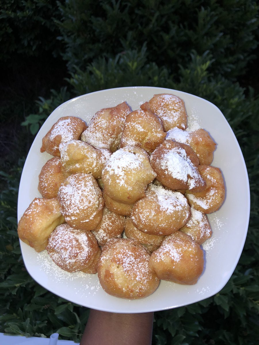 mame_thian's tweet photo. Aujourd’hui pets de nonne et brick chèvre miel thym #challengeftor https://t.co/4z7GlDQ3FT