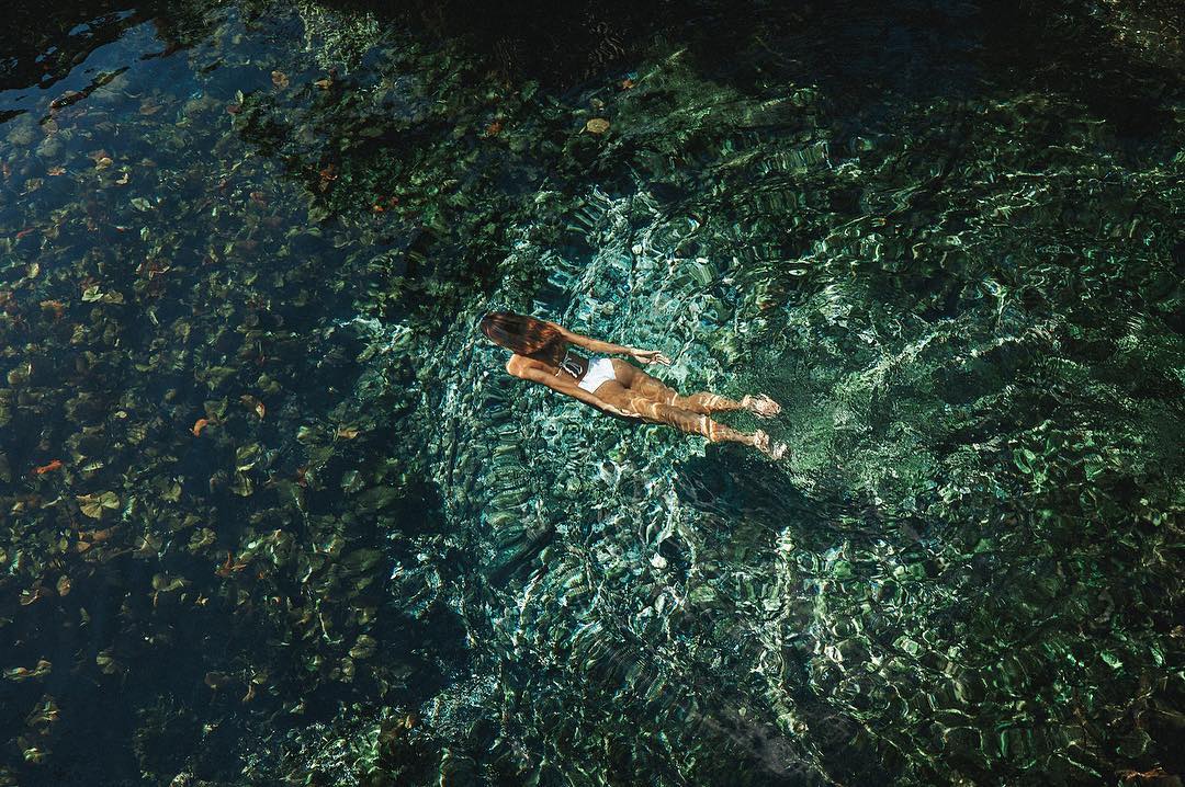 RivieraMaya's tweet photo. What kind of 𝐦𝐚𝐠𝐢𝐜 does the #RivieraMaya have that always makes us feel so good? ✨ 𝐑𝐓 if you're dreaming of coming back too! 🔃 #paradisecanwait

📍 #Cenote Nicte-Ha
🌐: https://t.co/cMLGJosrdT
📸: sandrakubicka via IG

#MexicanCaribbean https://t.co/SJiOTBvTPv