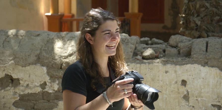 Amis photojournalistes, les candidatures pour le prix #CamilleLepage sont ouvertes jusqu'au 18 mai 2020. Renseignements et inscriptions sur le site de #VisaPourlImage #photojournalisme #OnEstEnsemble  visapourlimage.com/festival/prix-…