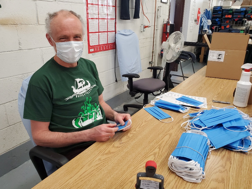 CSC_SCC_en's tweet photo. #ThankYou to the CORCAN team, staff &amp; offenders who are contributing to the production of items in response to #COVID19. Information on CORCAN: https://t.co/60zoZQ0DWt https://t.co/qqpY0OVoHe