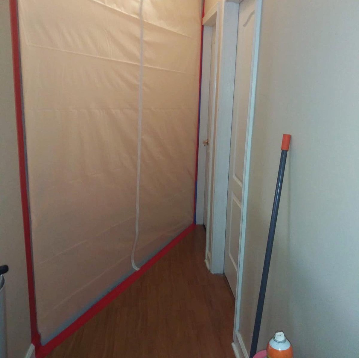 everprosofla's tweet photo. Any home or business can become infested with mold if a water source is present and can spread within 48 hours. We have the training, equipment, and expertise to remediate your mold infestation! 🦠 #EverProRestoration

#moldremediation #moldassessment #waterdamage #waterproofing https://t.co/FnXIxk2BHb