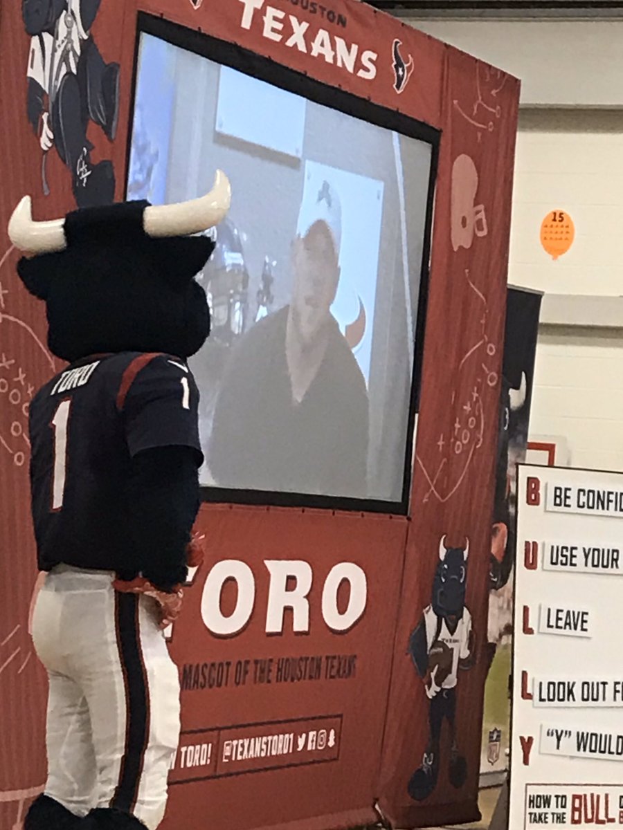 BaxRhonda's tweet photo. @JJWatt My 3rd grade class is! Toro visited us in the fall, and you made a video appearance. Can you imagine what they would do if you came to their Zoom meeting? Send me a message for details. It would TOTALLY make their day! @greenwoodkisd #zoomus https://t.co/qbj086eHwG