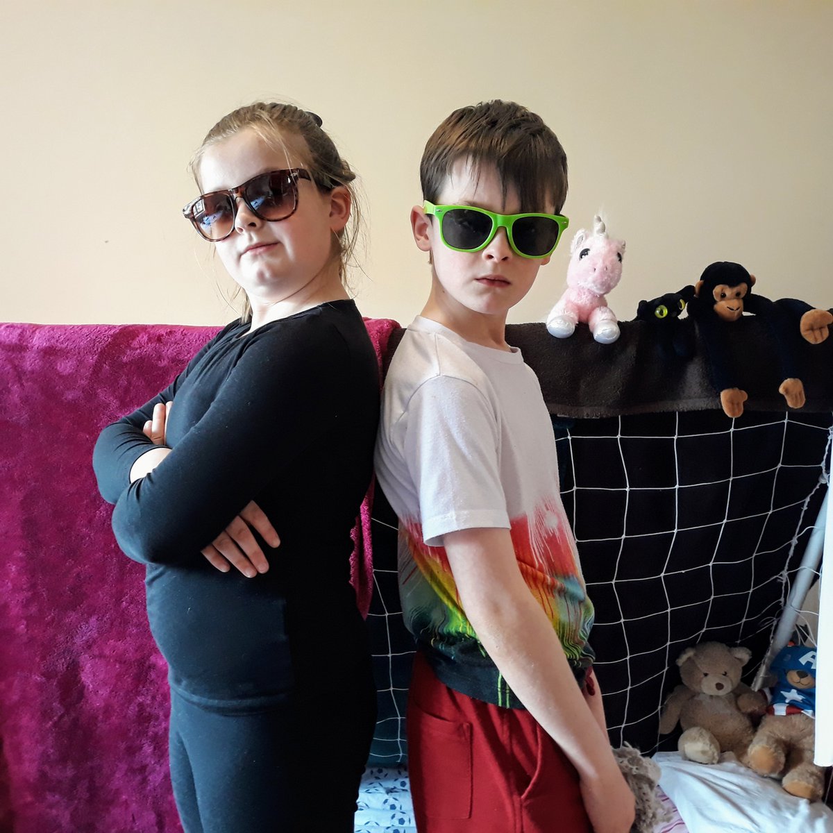⛺Join us on Saturday 9th May for Framework's #MissionPossible Big Sleep In! 

Your mission is to build a den in your home or garden or pitch a tent to help raise money for our Covid-19 Response Team to deliver vital items. Accept your mission here: bit.ly/2VKJgB2 😎