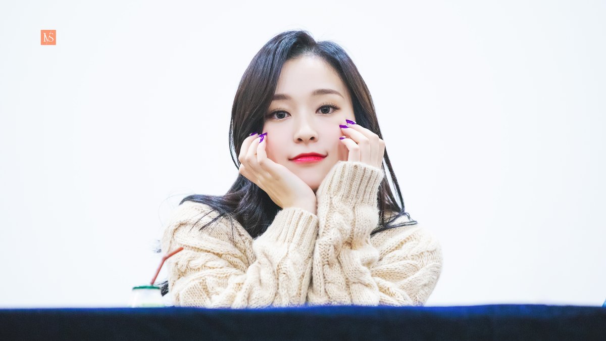 S_invincible's tweet photo. 191013 드림캐쳐 가현 수원

5월이네

#드림캐쳐 #DREAMCATCHER 
#가현 #GAHYEON
@hf_dreamcatcher https://t.co/aQ5JolURIO