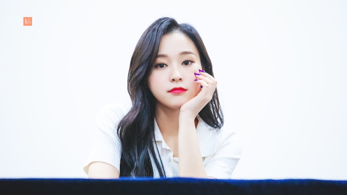 S_invincible's tweet photo. 191013 드림캐쳐 가현 수원

5월이네

#드림캐쳐 #DREAMCATCHER 
#가현 #GAHYEON
@hf_dreamcatcher https://t.co/aQ5JolURIO