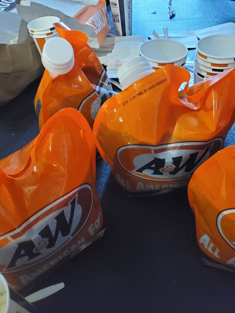 Clients at the <a href="/Transy/">Transylvania University</a> Beck Center enjoyed a sweet treat yesterday courtesy of <a href="/awrestaurants/">A&W Restaurants</a>! A&amp;W donated root beer &amp; ice cream for our guys to make root beer floats. Thank you for thinking of us and making this time enjoyable for our clients! #LexGiveHope #SharetheLex