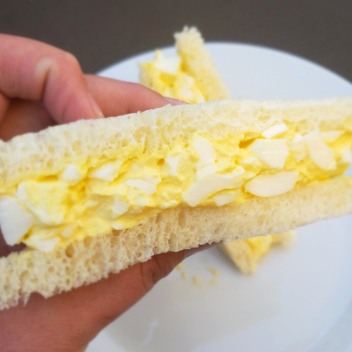 007butthead's tweet photo. @holls_mc @cynthiamarieNL Is this who were talking about?
#86# #eggsammies #poorcrowd https://t.co/vHAOBEJlED