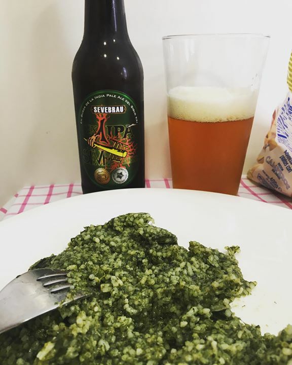 Pon una buena cerveza en la mesa @cervezasevebrau 
Su clásica #ipa de estilo inglés que te alegra el cuerpo.
⭐️⭐️⭐️⭐️/5 #extremadura 
#mequedoencasa 
#instabeer #instacerveza  #craftesano #beer #birra #bière #starköl #cerveja #cervexa #bier #beerporn #be… ift.tt/1SXzHIS