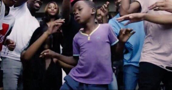 MtsheposSA's tweet photo. Can't wait to receive my MacBook 💃🙌
#HigherEducation https://t.co/hyuWHXHf7M