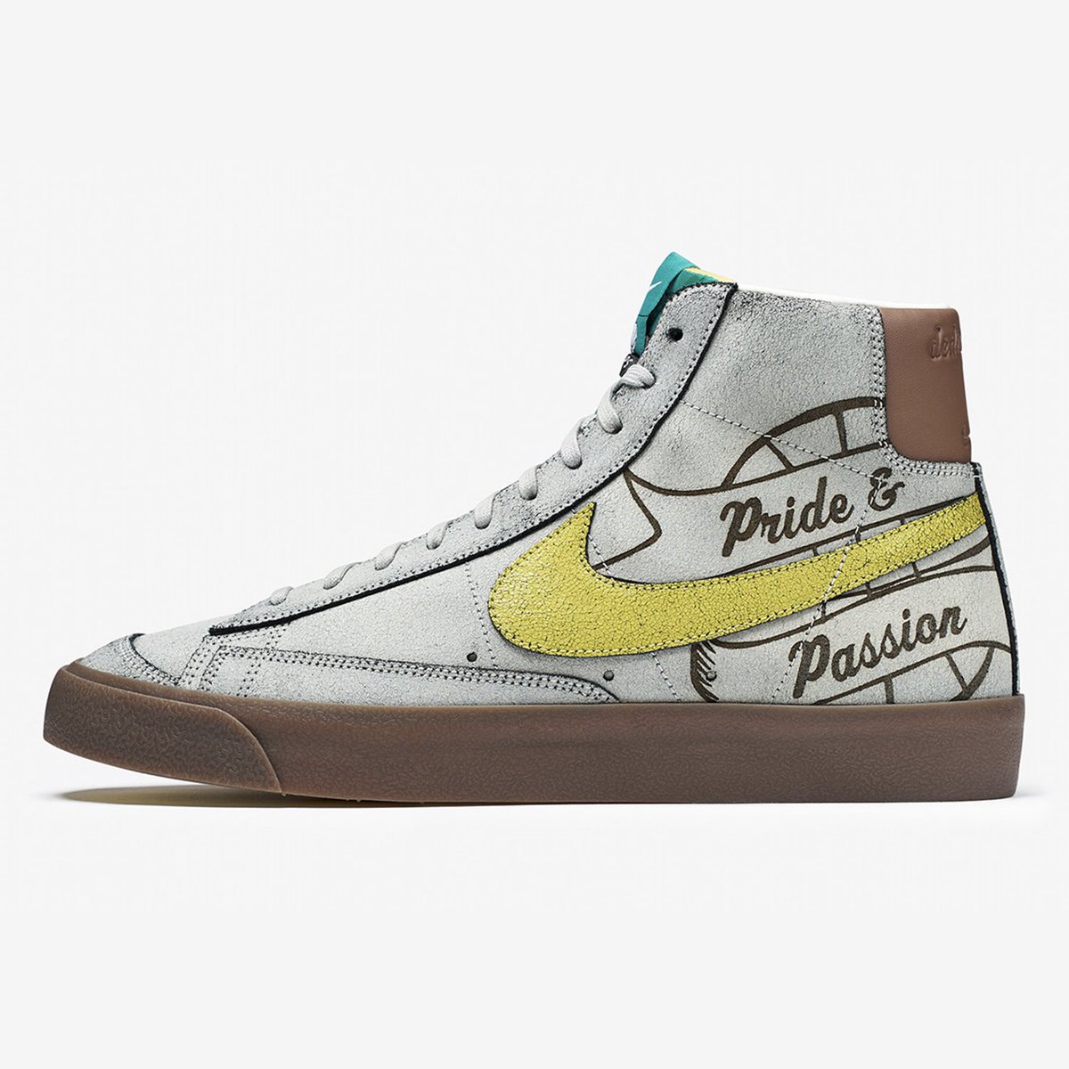 WalkCrep's tweet photo. Nike Blazer Mid ’77 “Motivation”

💥Cop or Drop💥

🟤Release date: May 21st, 2020

🟤Price: TBC

#nikeblazermid #nikeblazermid77 #nikeblazers #bensimmons #rookieoftheyear #nbarookieoftheyear #officialcrepwalk https://t.co/VYZWgAwK1l