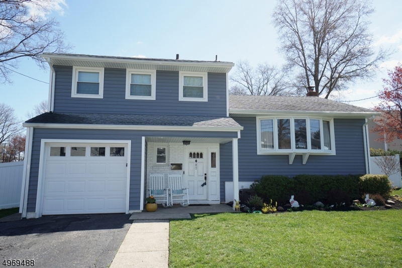 AllTowne_Realty's tweet photo. GARY WEBB JR would love to show you the #listing at 87 Emerson Rd #ClarkTwp. #NJ  #realestate https://t.co/JZYOsUptmb https://t.co/tq9NmqqbQC