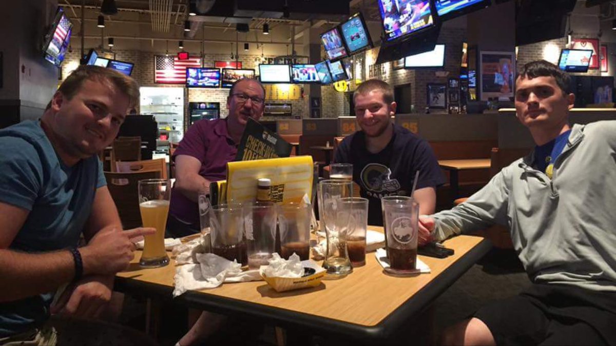 NathanFriz13's tweet photo. #TBT to good times at Buffalo Wild Wings #WithTheBoys. Looking forward to getting back in action someday. #TheRegular https://t.co/QN0om59i8V