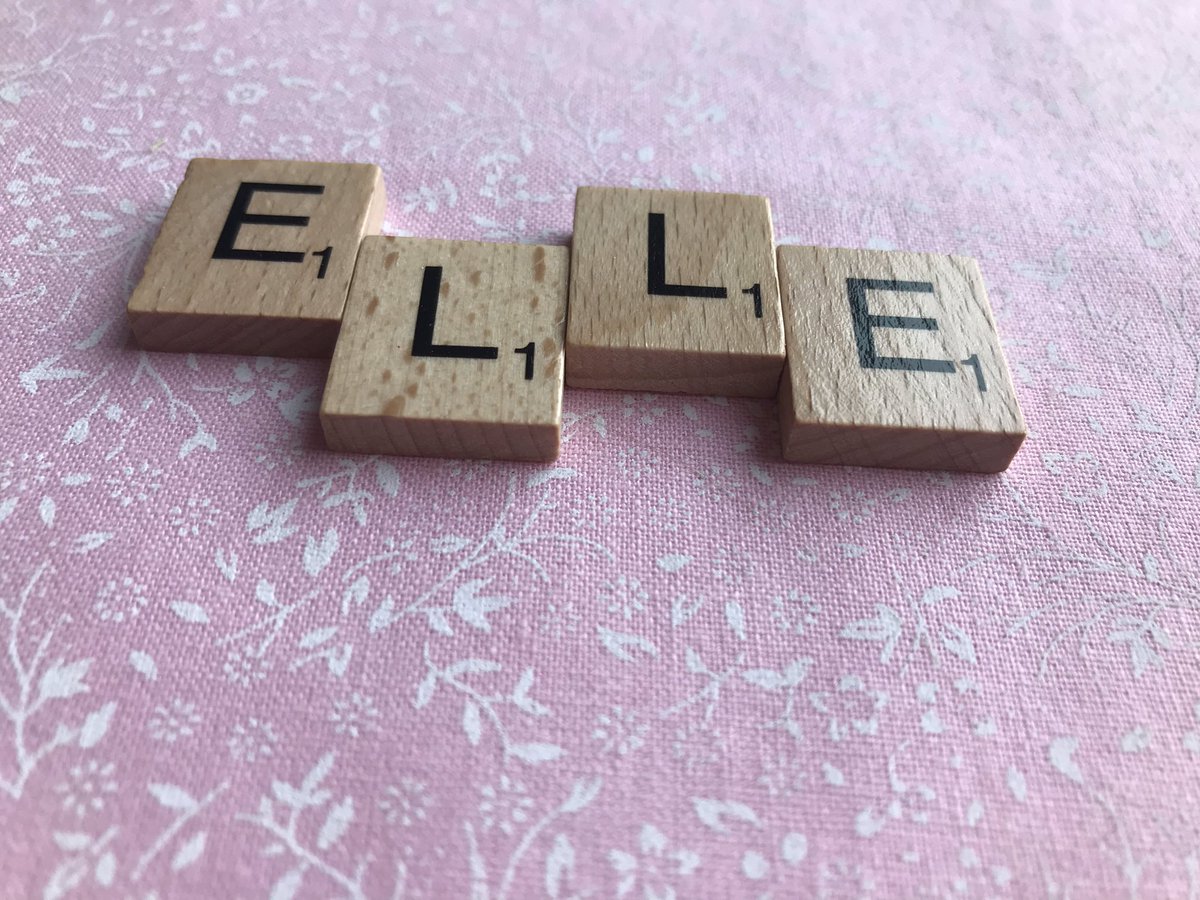 Rainy days ... Time to make a few Frames and maybe bake 💞#IrelandLockdown #personalised #madetoorder #love #bake #personalisedgifts