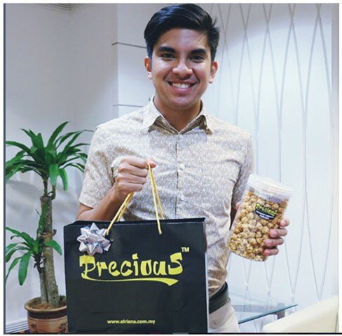 a_ruzy's tweet photo. @SyedSaddiq Tlg RT untuk rezeki saya

#PreciousPopcorn ada flvr caramel, Salted Egg &amp; Chocolate. Plg laku flvr caramel. 
Nk order? Wsap https://t.co/YOwaMsl3XR… https://t.co/SLzJVUI8zx