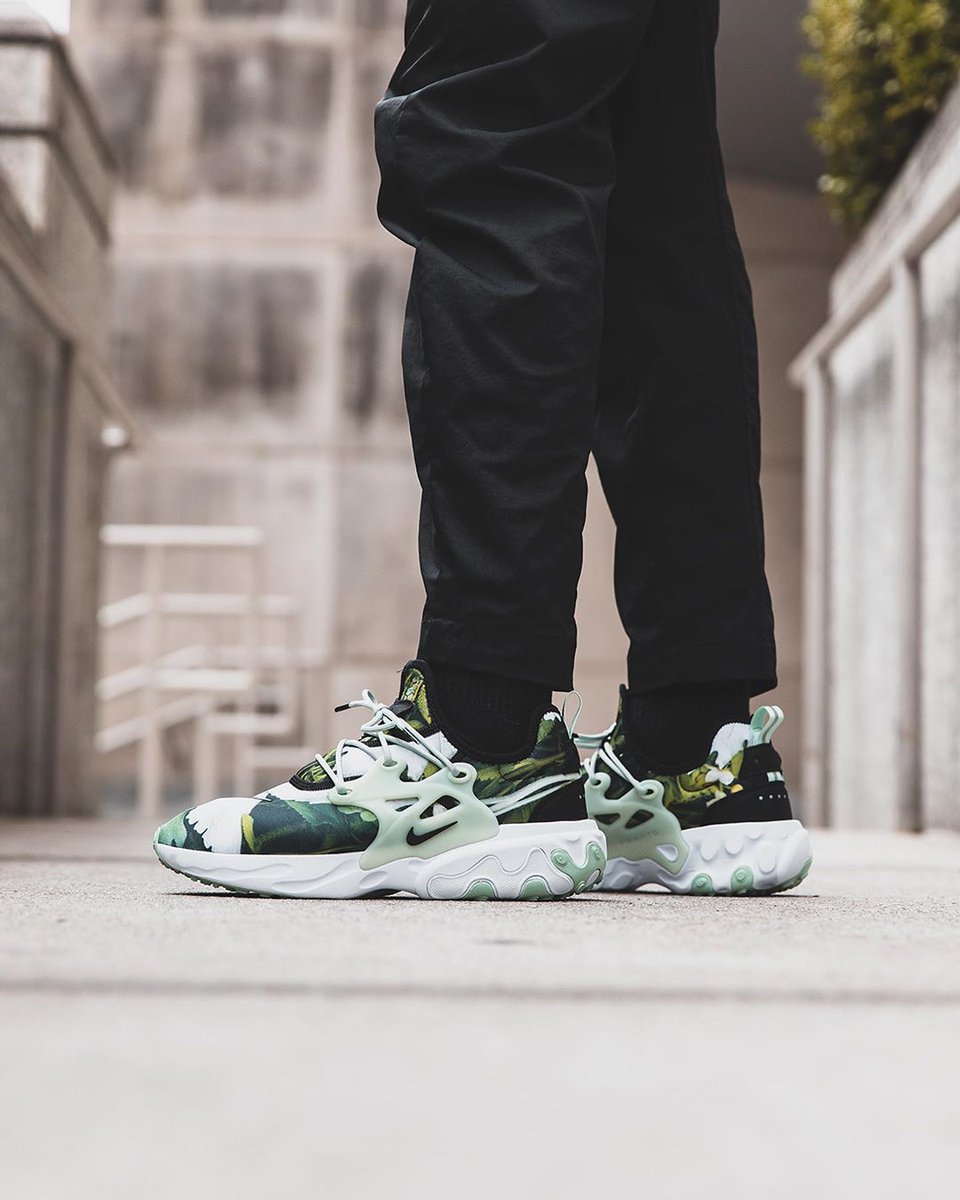 nike react presto pistachio