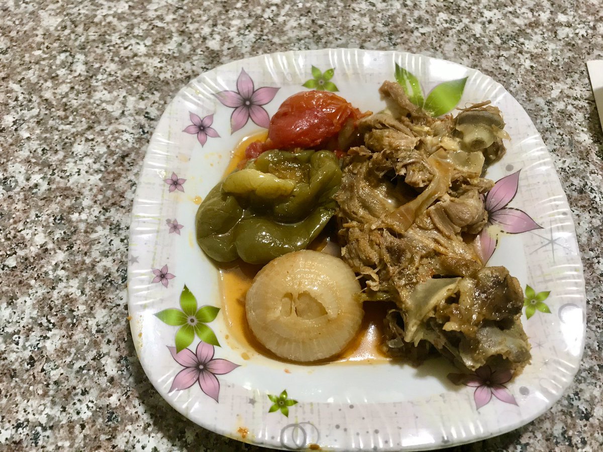 imtahirkhan81's tweet photo. < Afghani Mutton Rosh
Join Me >
@Nigella_Lawson @mak_asif @UbaidAwan #MuttonRosh #AfghaniFood #yummy #yummyfood #SelfIsolation #SelfQuarantine https://t.co/gplxFnuaBe