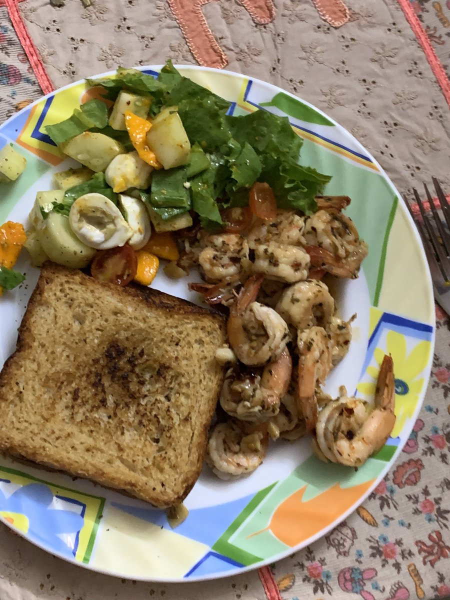 Fabulous dinner tonight. Garlic butter prawns & perfectly crisped toast made by the child. And I whipped up a salad with some homegrown lettuce, mangoes, cukes & olive Bocconcini & simple lemon vinaigrette. I love these cooking together evenings.