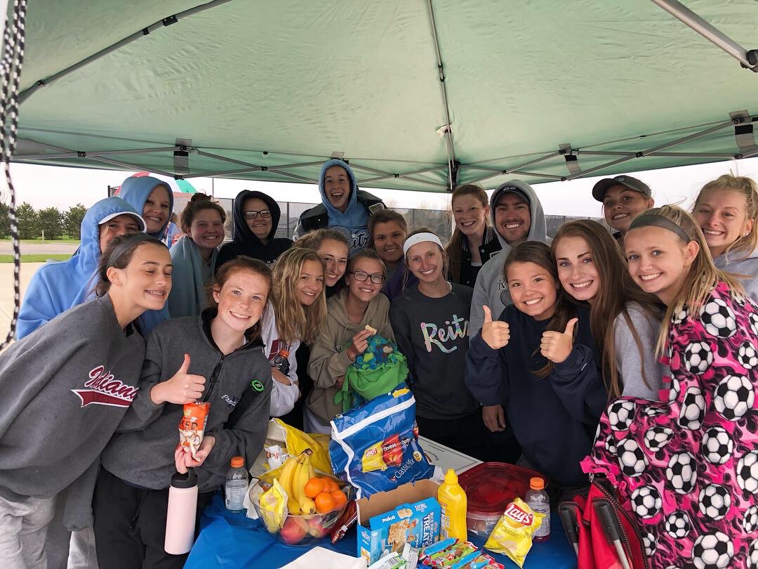 Today's episode of the podcast was a special one. My <a href="/FJReitzTennis/">Reitz Tennis</a> senior girls are my guests. We reminisced on the past three years, discussed the heartbreak of the canceled season, and talked about what we were most grateful for. Hope you'll listen bit.ly/2VPjFqq