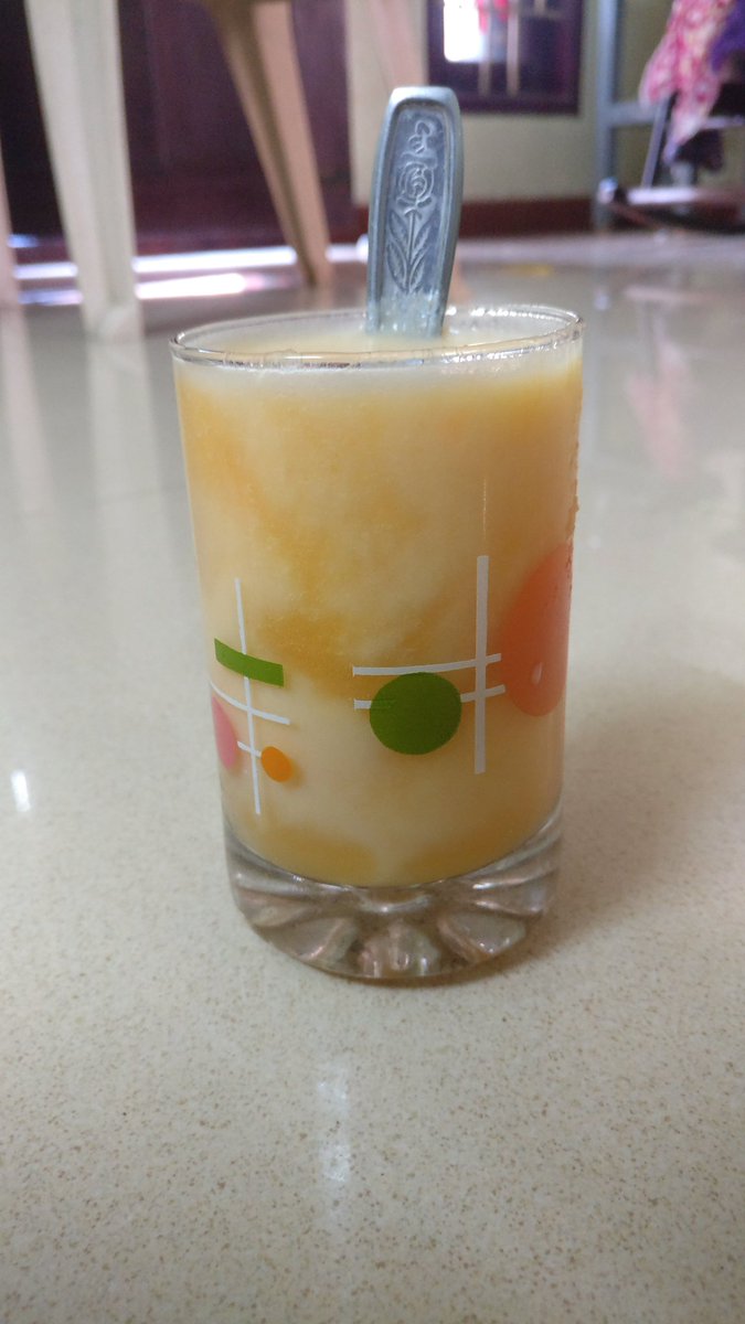 mugeshinmedia's tweet photo. Little #Princess not only meant for atrocities.. But they also for innovative thinking and stress buster
Its Daughter's Special - Muskmelon & Milk #Dalcona
#lockdown #CoronaUpdatesInIndia #கொரோனா https://t.co/y7bZKIdSEv