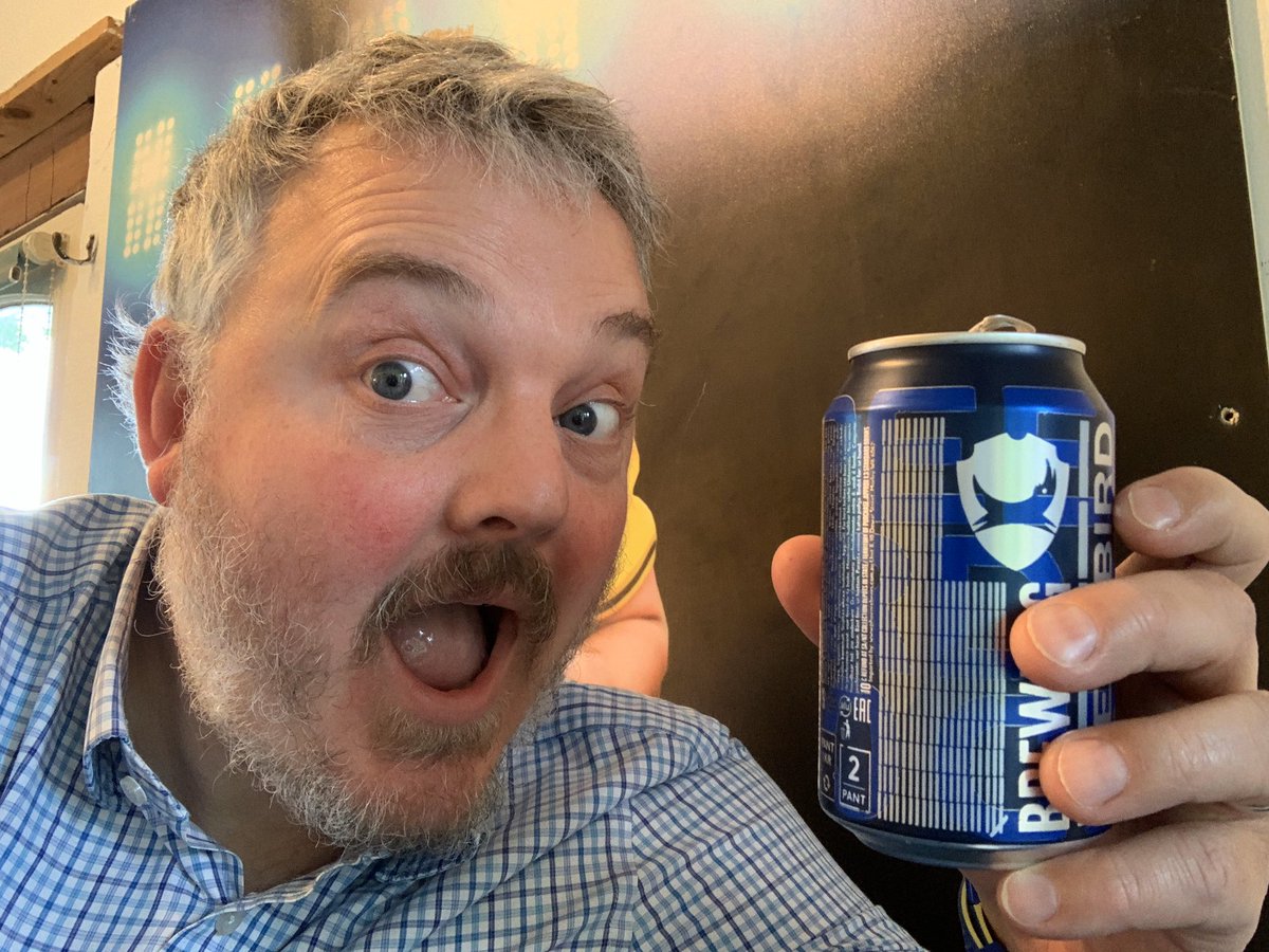 FantasticMrOx's tweet photo. It’s 16.59 and I’m getting on it!
#RateMyBeard #BumFluffCunt https://t.co/JDunkczGmY